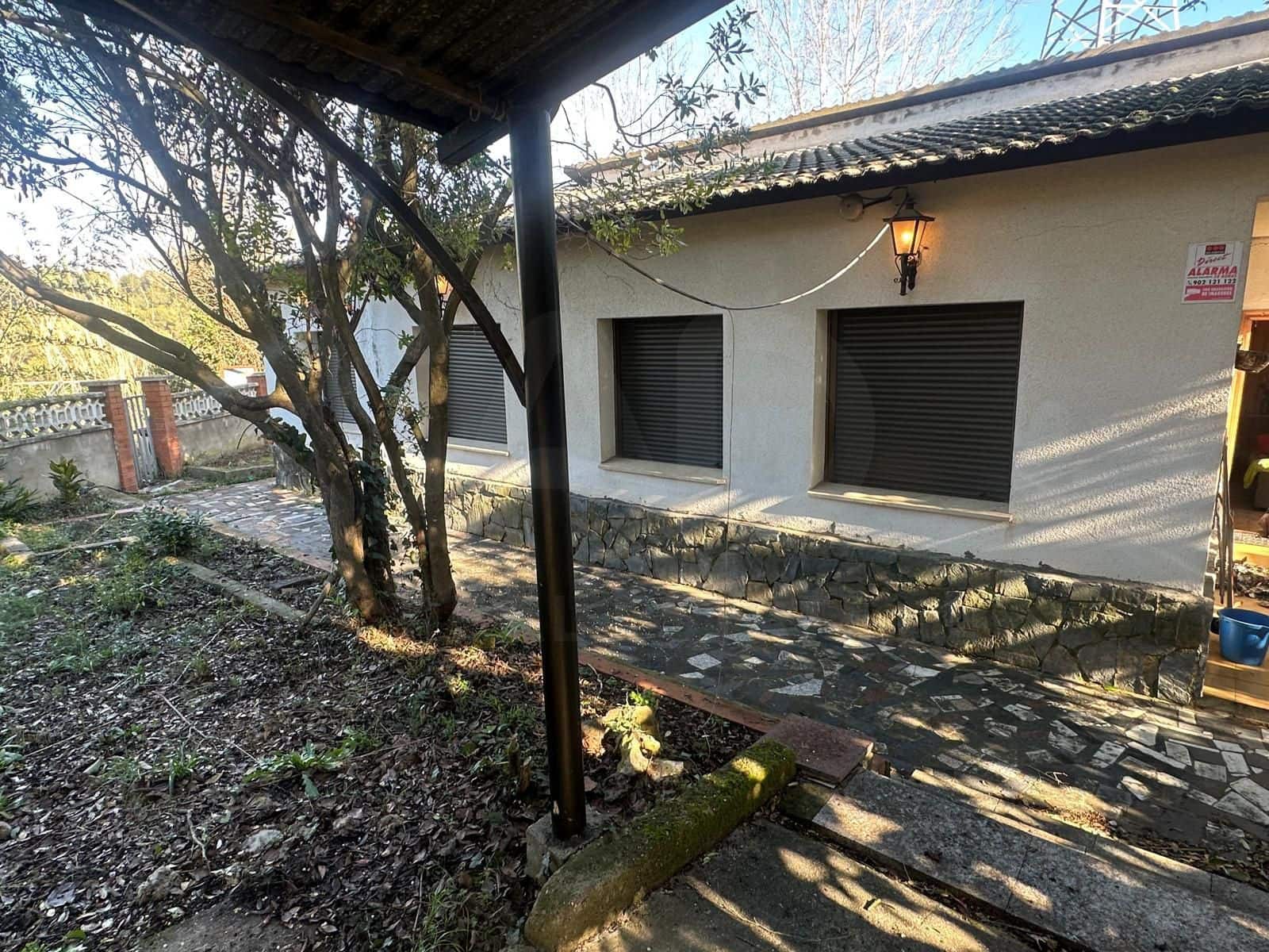 3 sypialnia Dom na sprzedaż w Masquefa z garażem - 253 000 € (Ref: 10182014)
