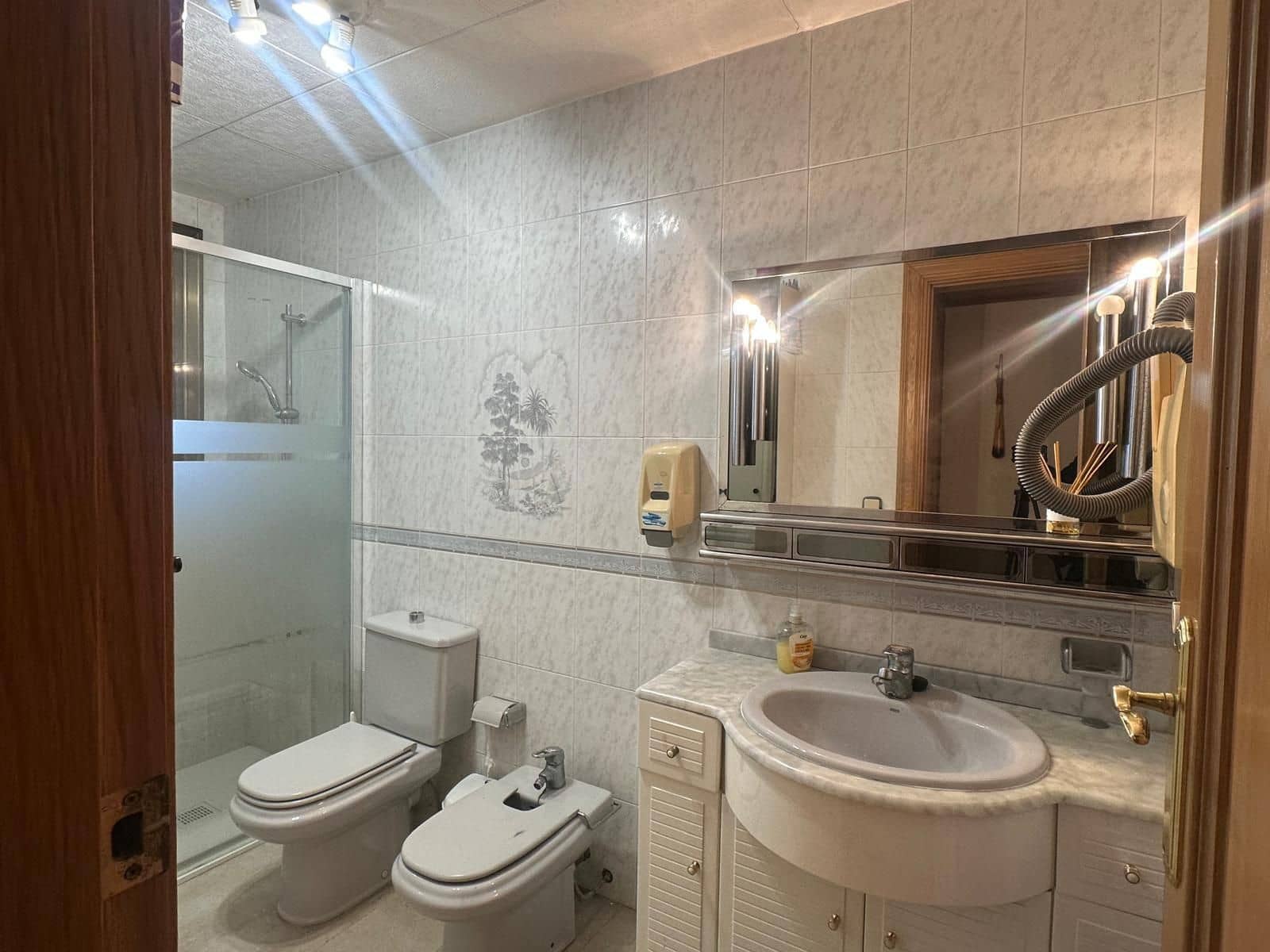 3 sypialnia Dom na sprzedaż w Masquefa z garażem - 253 000 € (Ref: 10182014)