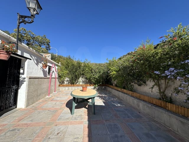 6 bedroom Townhouse for sale in Casabermeja - € 250,000 (Ref: 10182016)