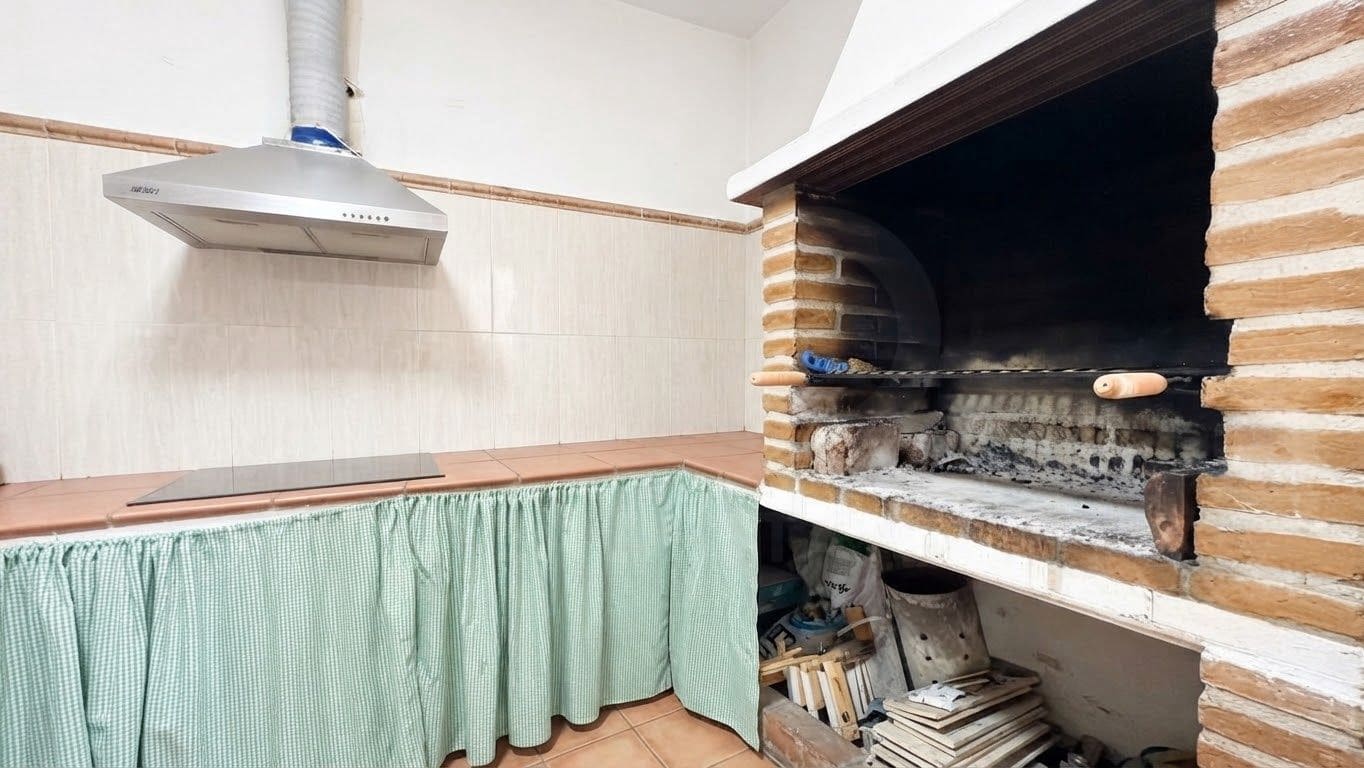 2 sovrum Finca/Hus på landet till salu i Riogordo med garage - 170 000 € (Ref: 10182380)