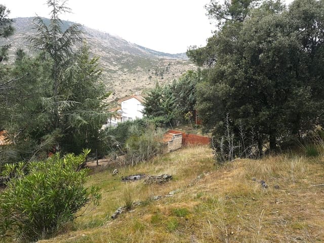 Bauplatz zu verkaufen in Robledo de Chavela - 62.000 € (Ref: 10182381)