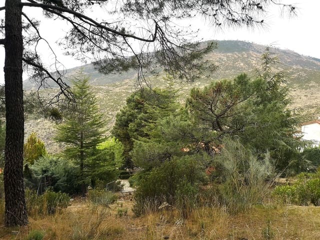 Bauplatz zu verkaufen in Robledo de Chavela - 62.000 € (Ref: 10182381)