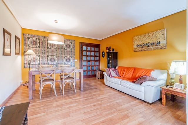4 bedroom Apartment for sale in Pueblo Nuevo, Madrid city - € 479,000 (Ref: 10182382)
