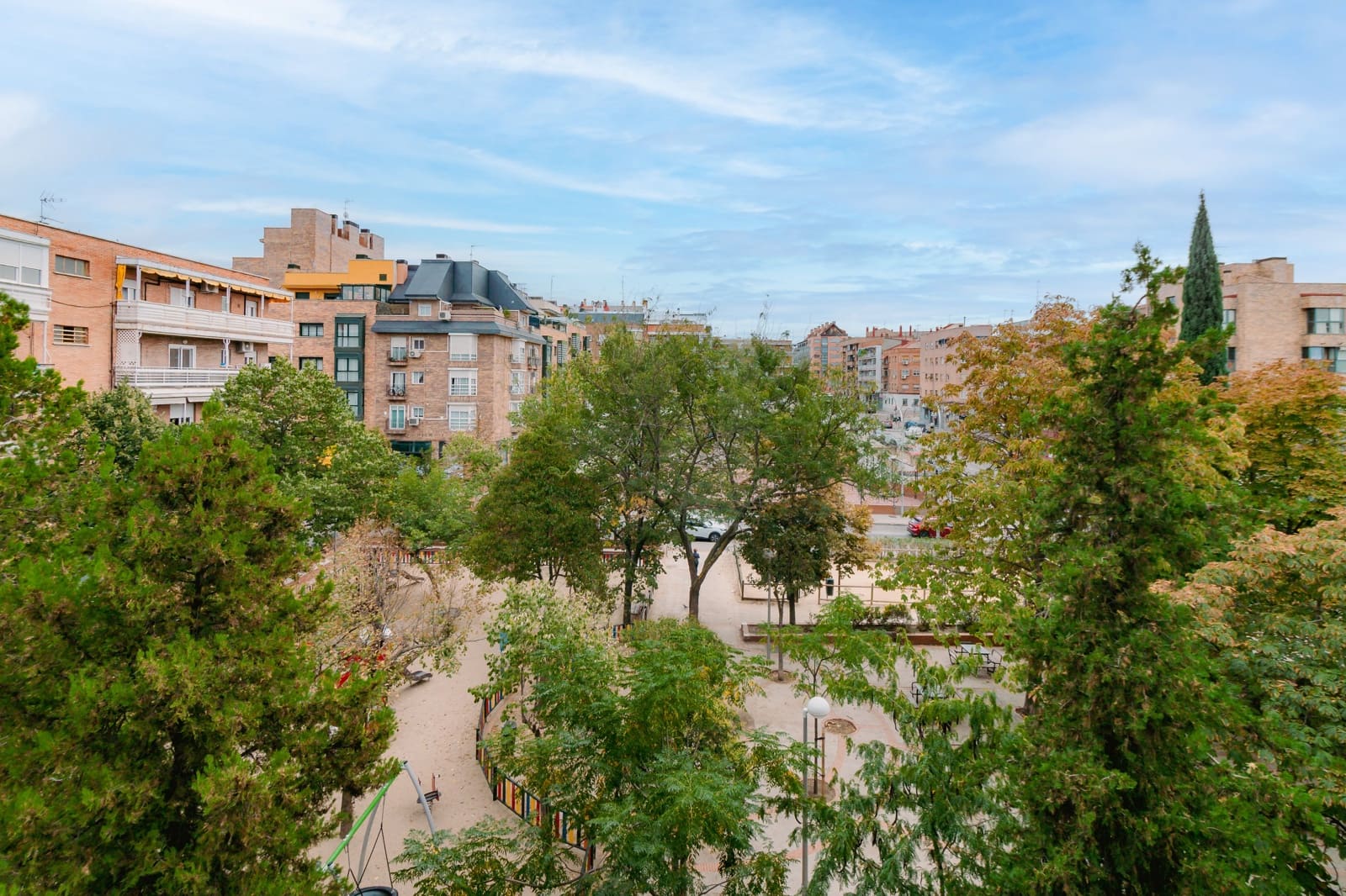 4 bedroom Apartment for sale in Madrid city - € 479,000 (Ref: 10182382)
