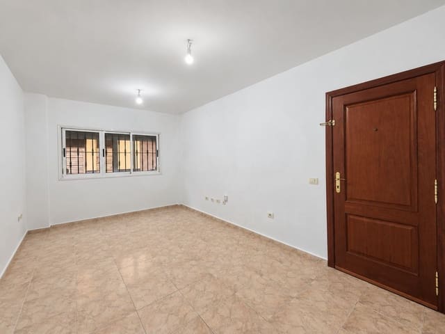 3 soveværelse Lejlighed til salg i Taco, San Cristóbal de La Laguna med garage - € 220.000 (Ref: 10182383)