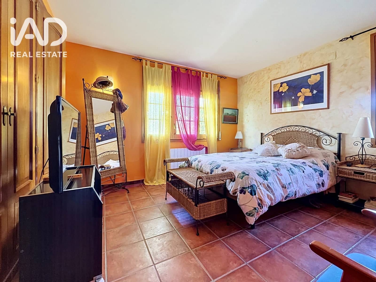 5 chambre Maison de Ville à vendre à Roda de Bara avec garage - 845 000 € (Ref: 10182386)