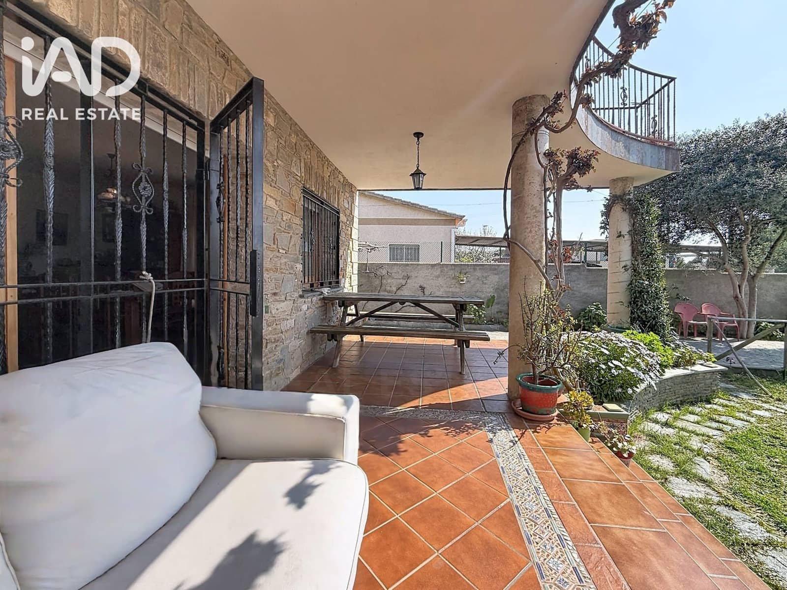 5 chambre Maison de Ville à vendre à Roda de Bara avec garage - 845 000 € (Ref: 10182386)