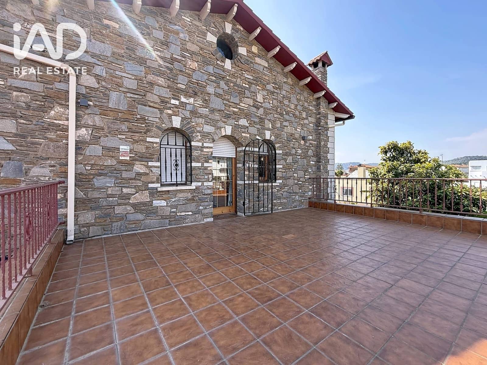 5 chambre Maison de Ville à vendre à Roda de Bara avec garage - 845 000 € (Ref: 10182386)