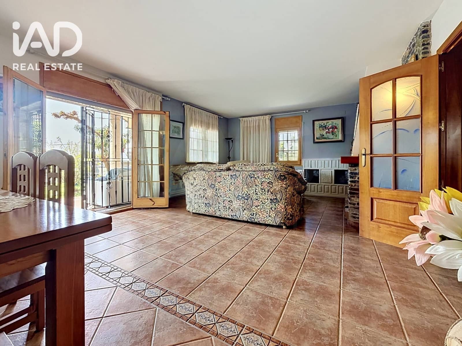 5 chambre Maison de Ville à vendre à Roda de Bara avec garage - 845 000 € (Ref: 10182386)