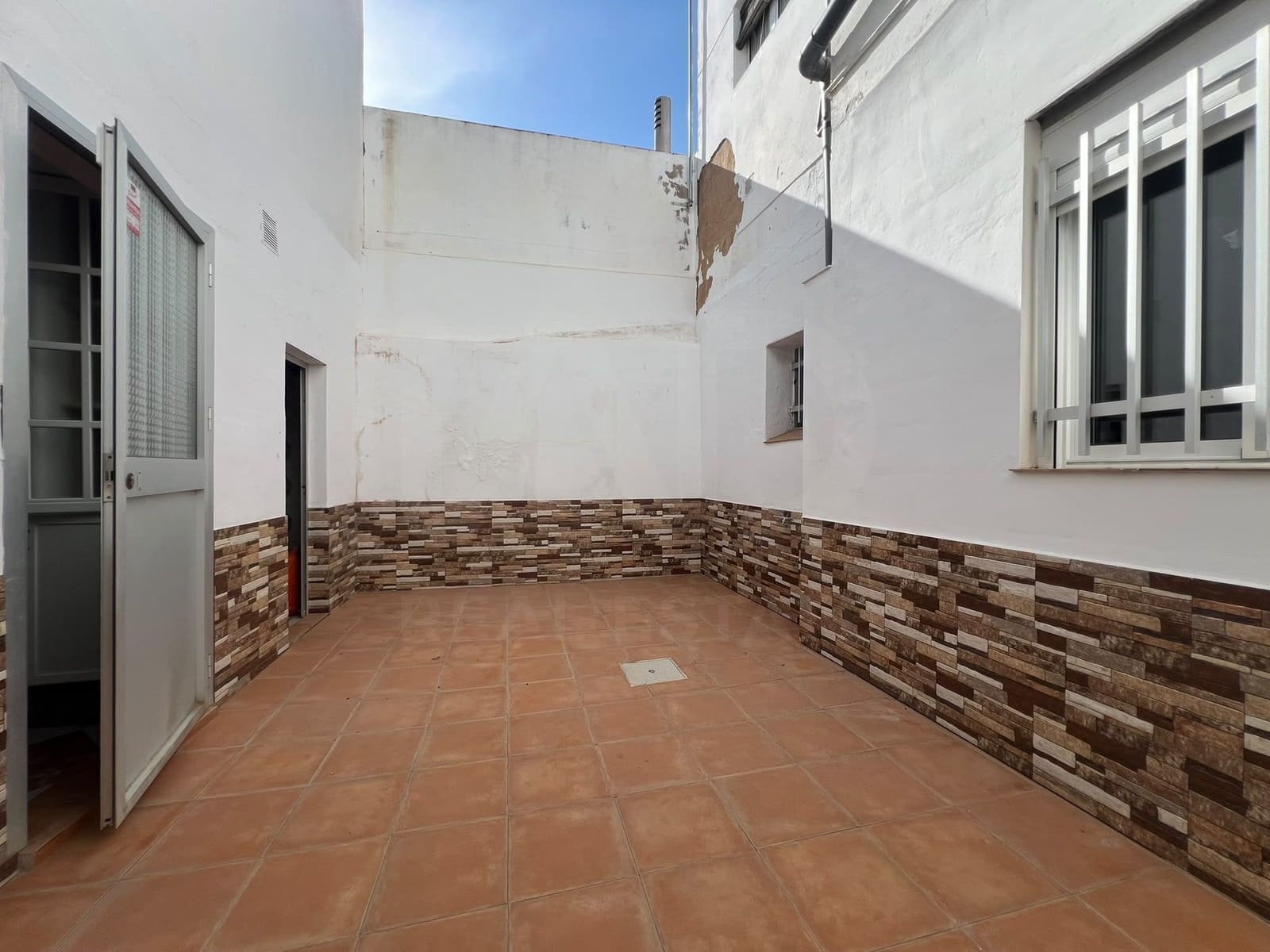 5 sypialnia Dom na sprzedaż w Lepe - 140 000 € (Ref: 10182388)