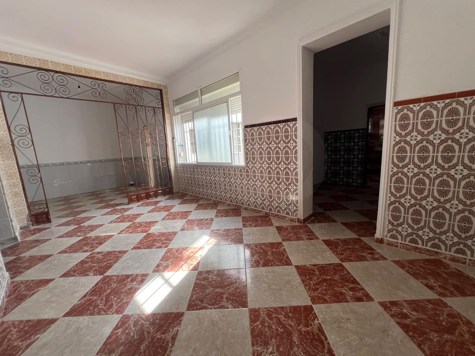 5 sypialnia Dom na sprzedaż w Lepe - 140 000 € (Ref: 10182388)