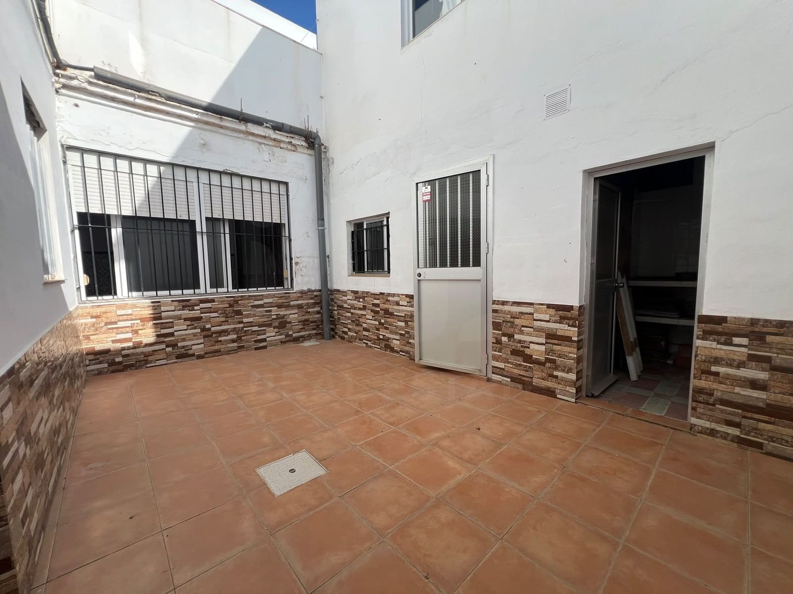 5 sypialnia Dom na sprzedaż w Lepe - 140 000 € (Ref: 10182388)