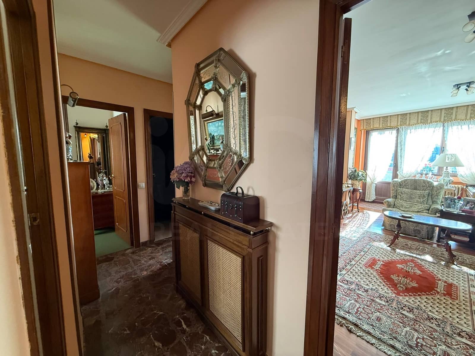 3 soveværelse Lejlighed til salg i Leon by med garage - € 440.000 (Ref: 10182389)