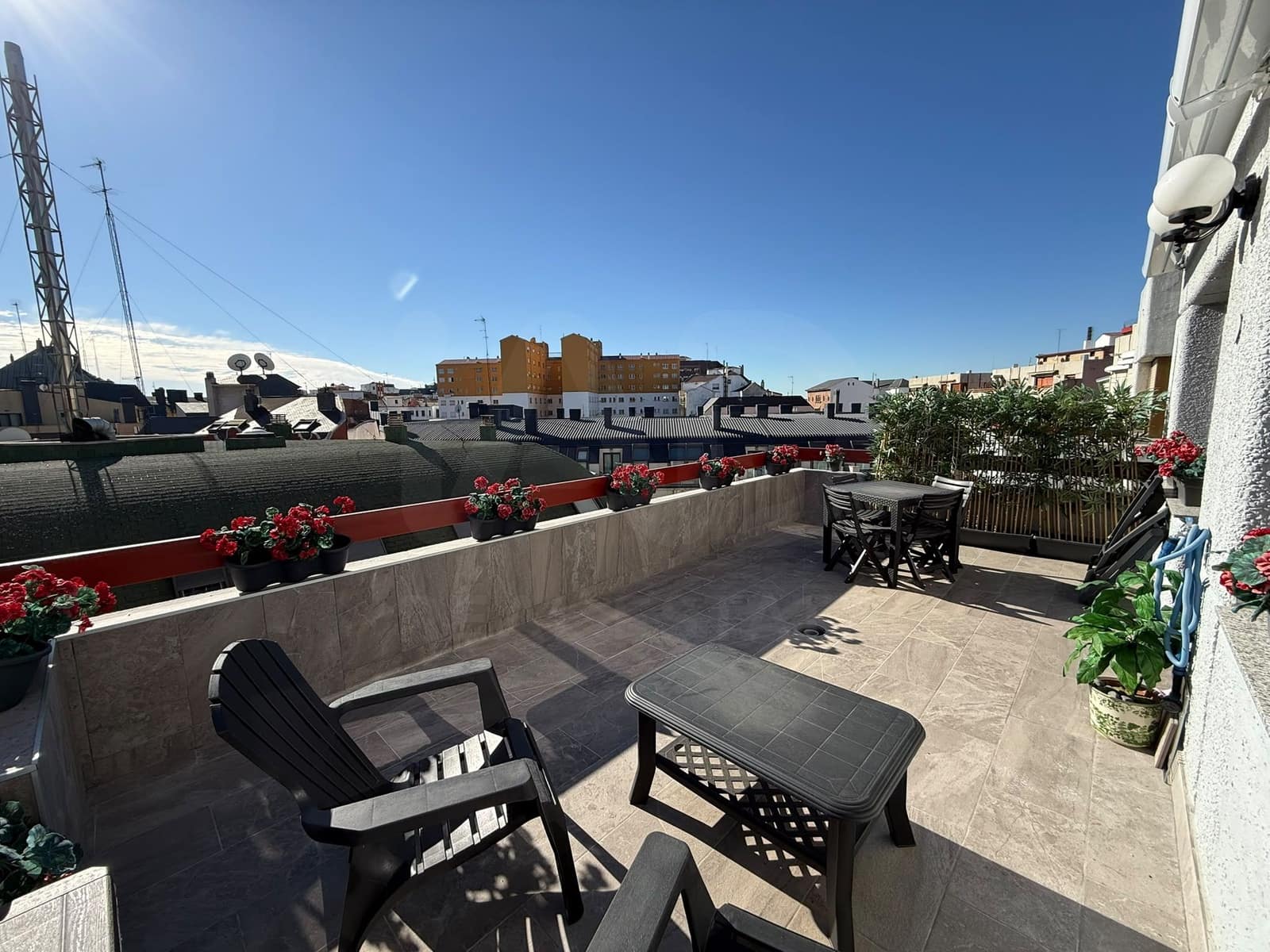 3 soveværelse Lejlighed til salg i Leon by med garage - € 440.000 (Ref: 10182389)