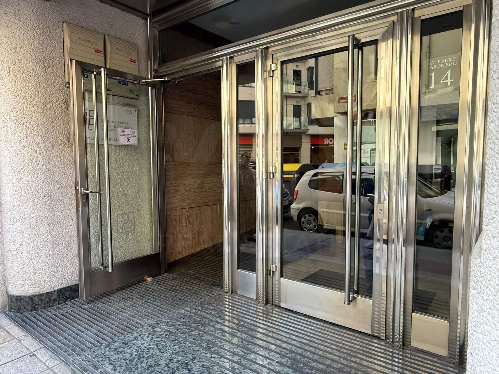 3 soveværelse Lejlighed til salg i Leon by med garage - € 440.000 (Ref: 10182389)