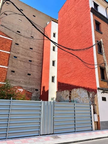 Byggegrund til salg i León by - € 205.000 (Ref: 10182390)