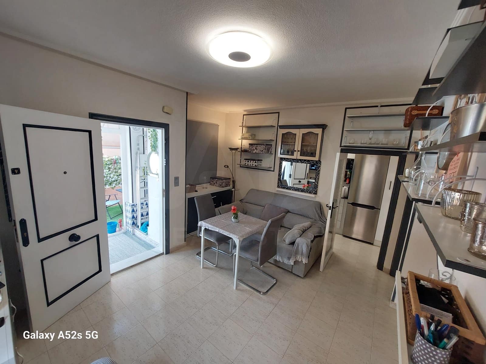 Adosado de 2 habitaciones en Torrevieja en venta con piscina - 197.000 € (Ref: 10182393)