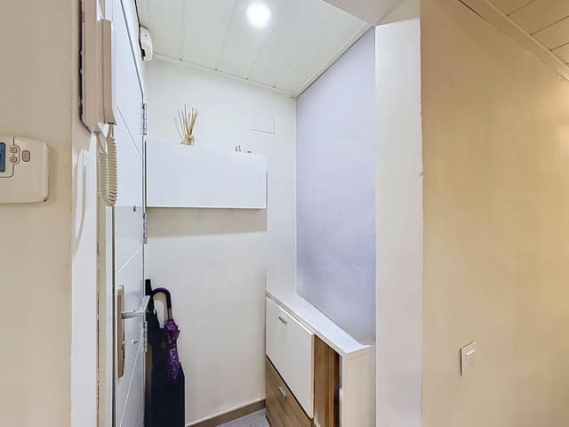 2 bedroom Apartment for sale in Sant Joan Despí - € 238,000 (Ref: 10182395)