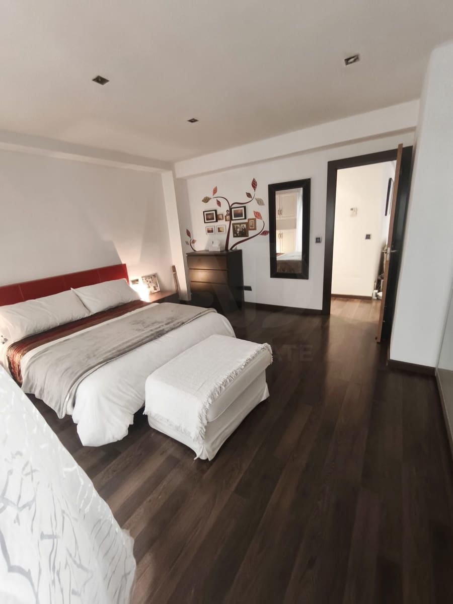 2 bedroom Apartment for rent in Leon city - € 650 (Ref: 10182398)
