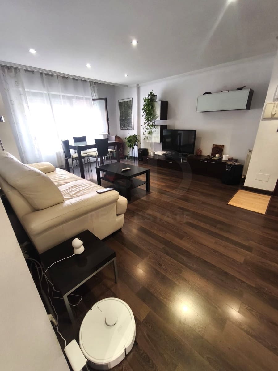 2 bedroom Apartment for rent in Leon city - € 650 (Ref: 10182398)