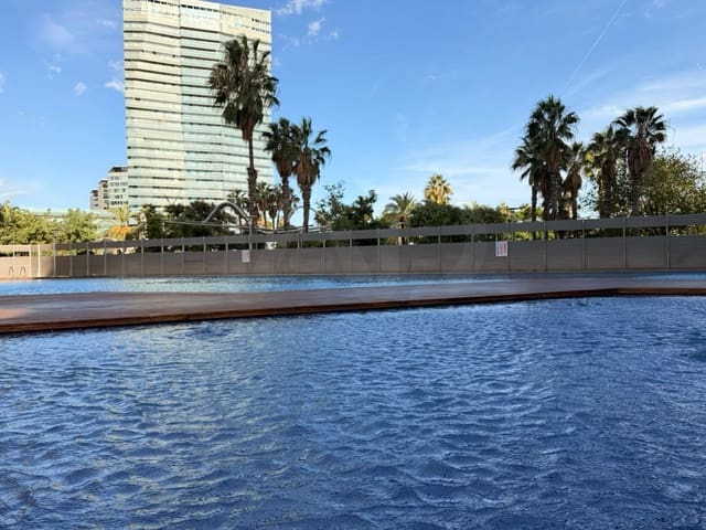 3 soveværelse Lejlighed til leje i Diagonal Mar i El Front Marítim del Poblenou, Barcelona by med swimmingpool garage - € 3.600 (Ref: 10182400)