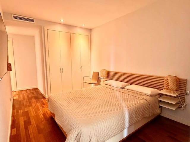 3 soveværelse Lejlighed til leje i Diagonal Mar i El Front Marítim del Poblenou, Barcelona by med swimmingpool garage - € 3.600 (Ref: 10182400)