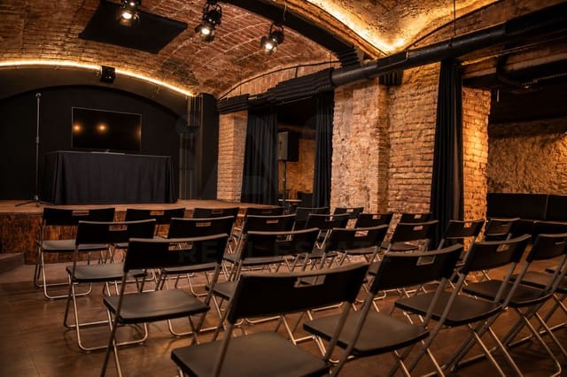 Kommersiell till salu i L'Antiga Esquerra de L'Eixample, Barcelona stad - 210 000 € (Ref: 10183265)