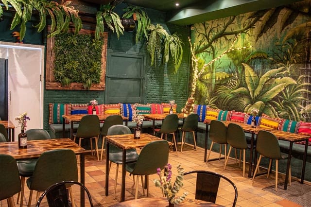Kommersiell till salu i L'Antiga Esquerra de L'Eixample, Barcelona stad - 210 000 € (Ref: 10183265)