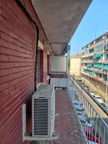 2 soveværelse Lejlighed til salg i Numancia, Madrid by - € 290.000 (Ref: 10183891)