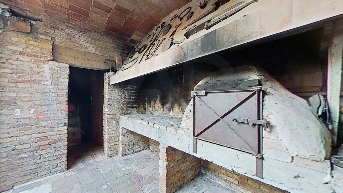 4 bedroom Townhouse for sale in El Palau d'Anglesola with garage - € 170,000 (Ref: 10183893)