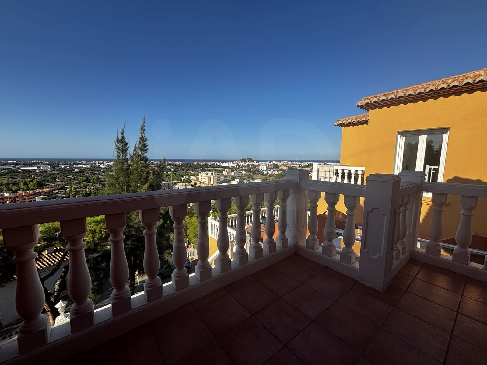 3 soverom Villa til salgs i Denia med svømmebasseng garasje - € 465 000 (Ref: 10183896)
