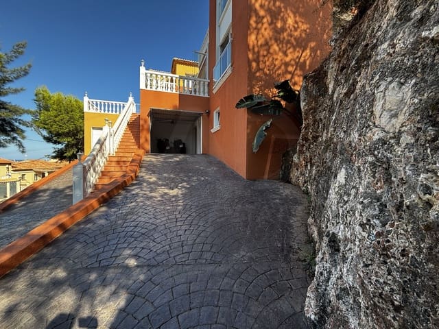 3 soverom Villa til salgs i La Pedrera - Vessanes, Dénia med svømmebasseng garasje - € 465 000 (Ref: 10183896)