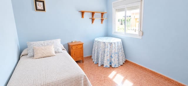 4 sypialnia Dom na sprzedaż w Haza del Campillo, Miasto Málaga z garażem - 500 000 € (Ref: 10183902)