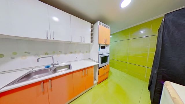 2 soveværelse Lejlighed til salg i Carolinas Bajas, Alicante by - € 186.000 (Ref: 10183904)