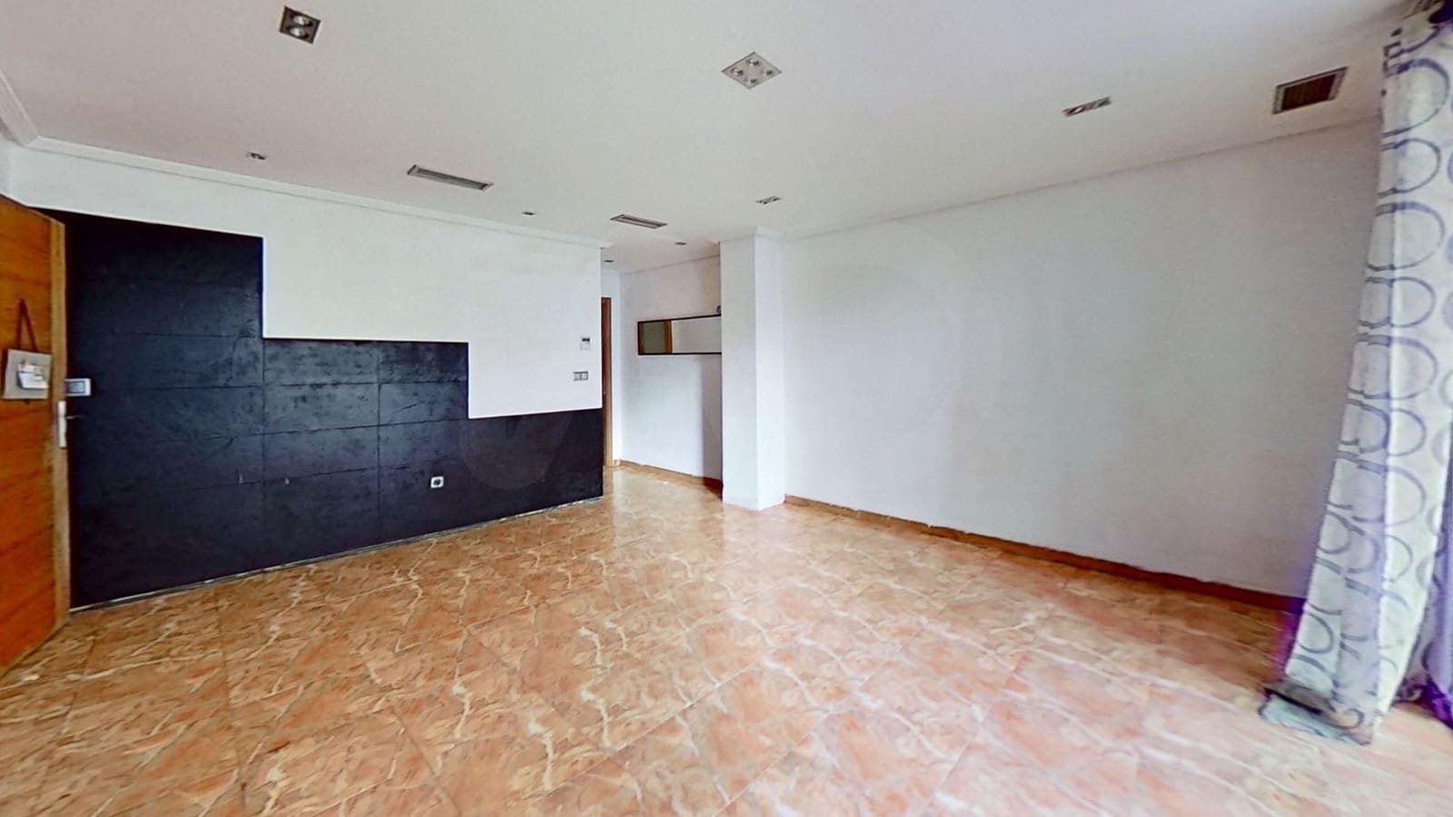 2 soveværelse Lejlighed til salg i Alicante by - € 186.000 (Ref: 10183904)