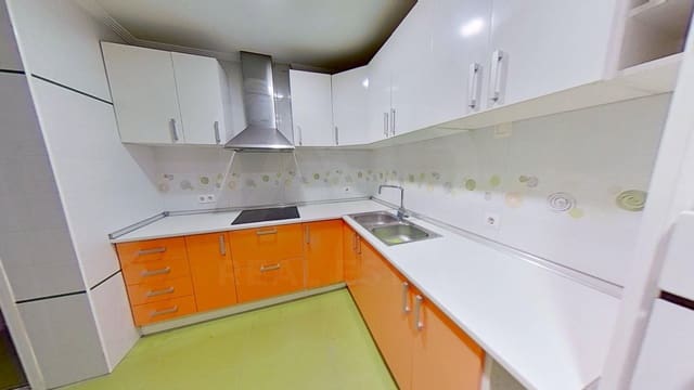 2 soveværelse Lejlighed til salg i Carolinas Bajas, Alicante by - € 186.000 (Ref: 10183904)