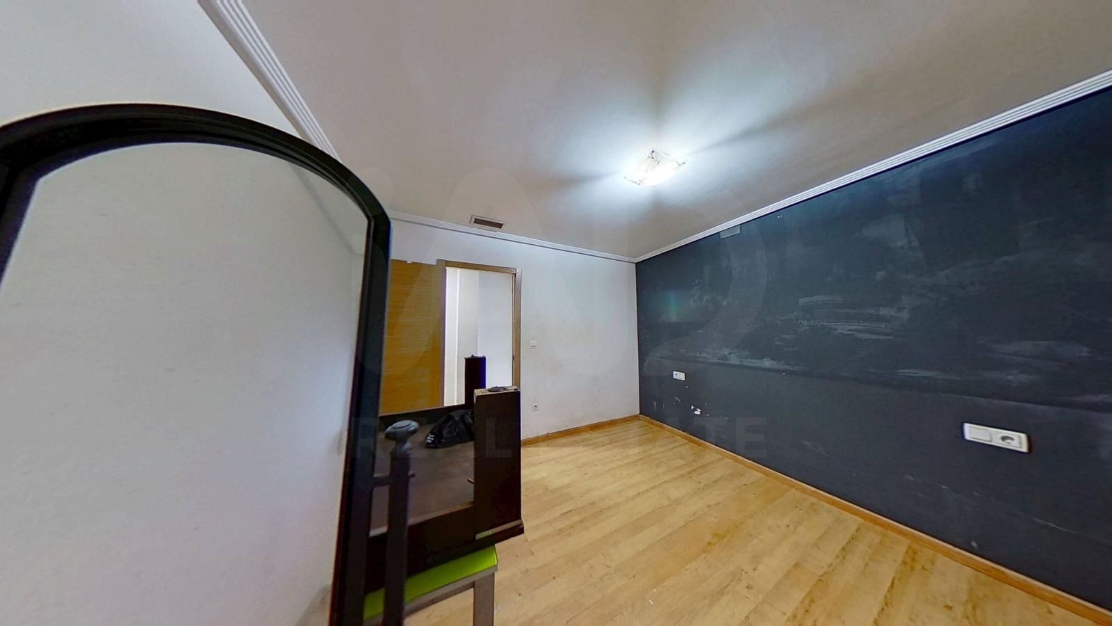 2 soveværelse Lejlighed til salg i Alicante by - € 186.000 (Ref: 10183904)