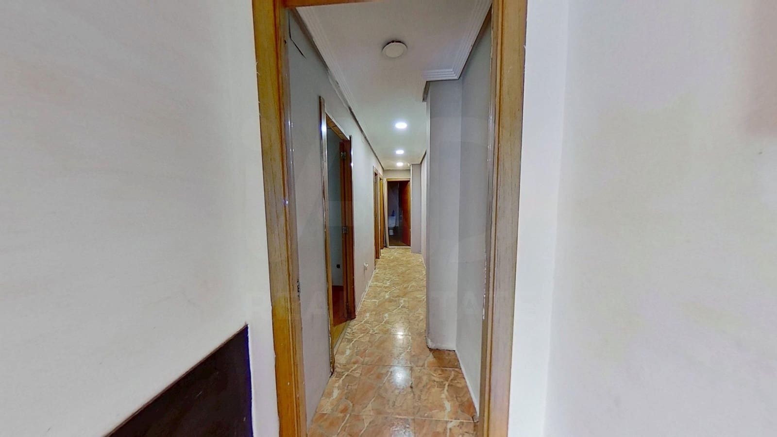 2 soveværelse Lejlighed til salg i Alicante by - € 186.000 (Ref: 10183904)