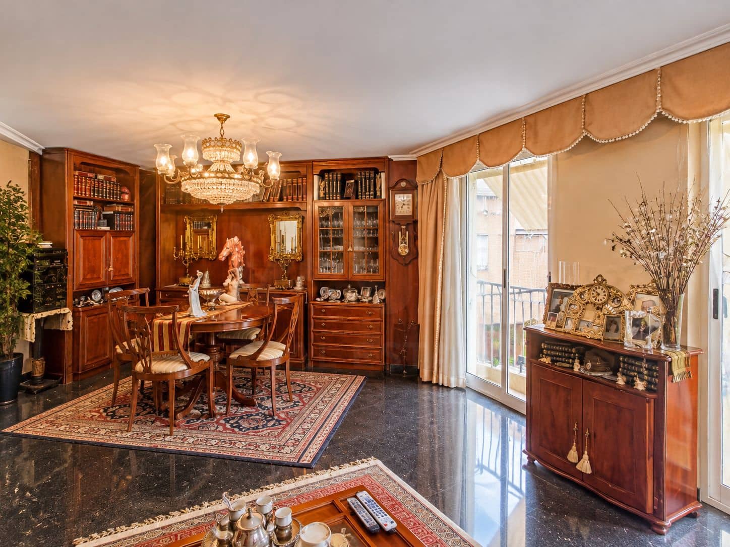 4 slaapkamer Huis te koop in Crevillente / Crevillent met garage - € 299.000 (Ref: 10183906)