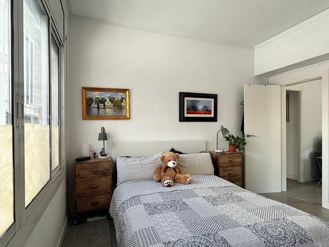 2 bedroom Apartment for sale in Sitges - € 295,000 (Ref: 10183907)