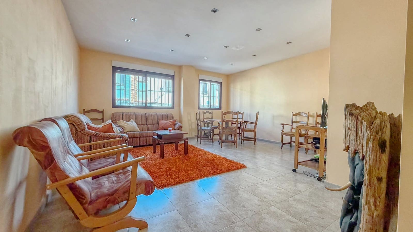 Apartamento de 2 habitaciones en Almassora / Almazora en venta con garaje - 133.000 € (Ref: 10183910)