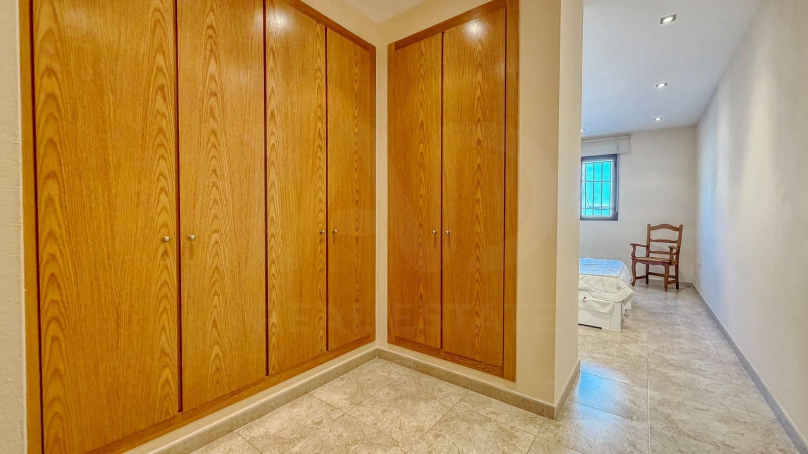 Apartamento de 2 habitaciones en Almassora / Almazora en venta con garaje - 133.000 € (Ref: 10183910)