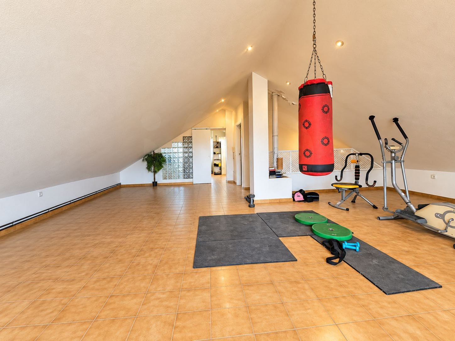 4 soveværelse Byhus til salg i Murcia by med swimmingpool garage - € 478.000 (Ref: 10184095)