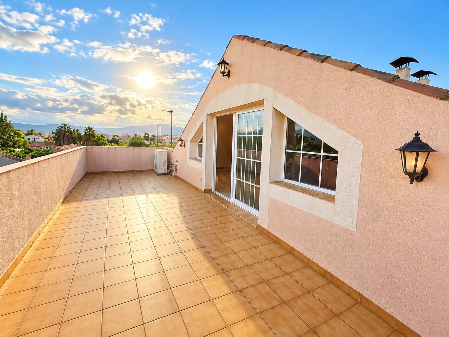 4 soveværelse Byhus til salg i Murcia by med swimmingpool garage - € 478.000 (Ref: 10184095)