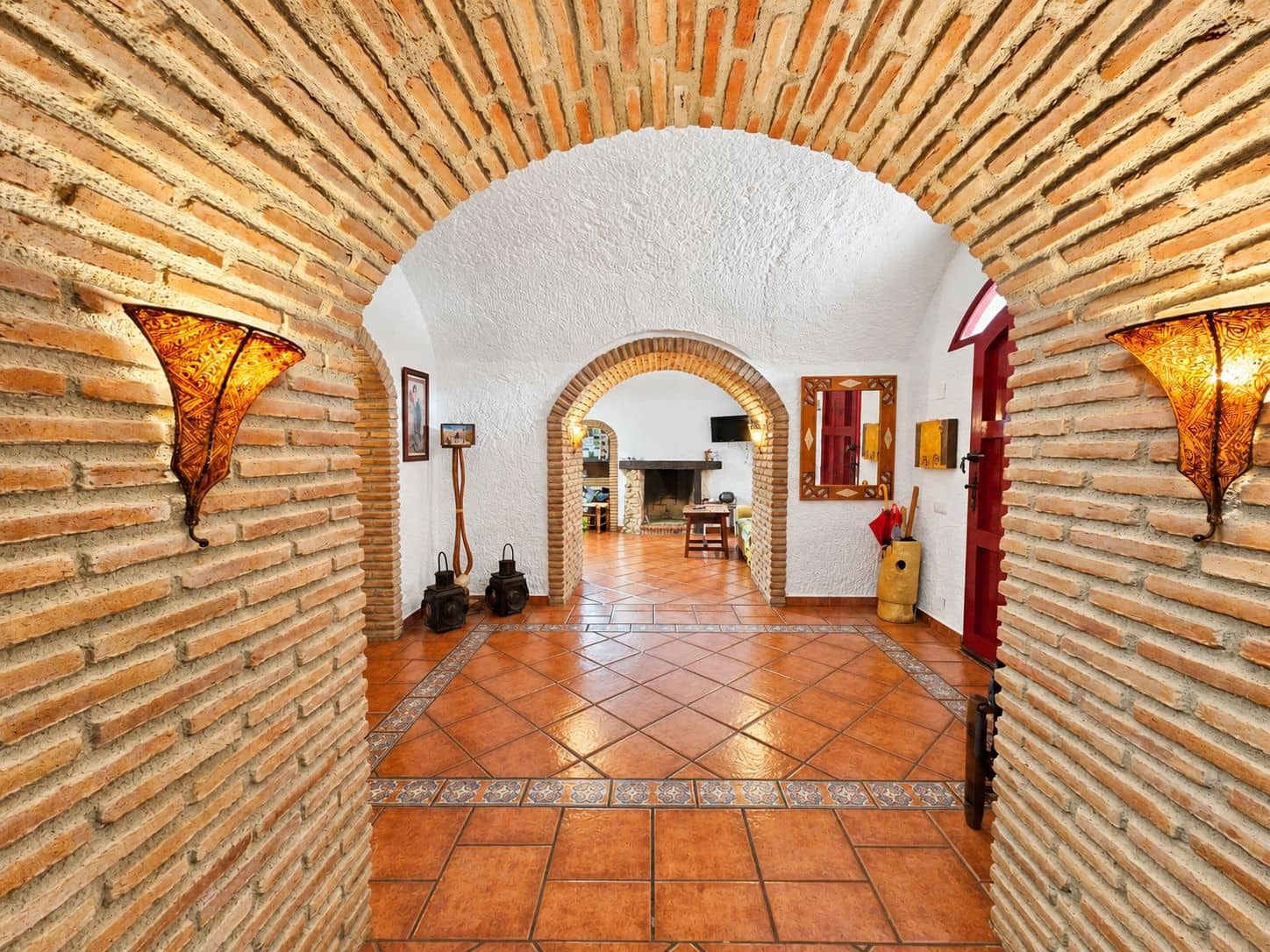 5 bedroom Finca/Country House for sale in Guadix with pool garage - € 445,000 (Ref: 10184105)