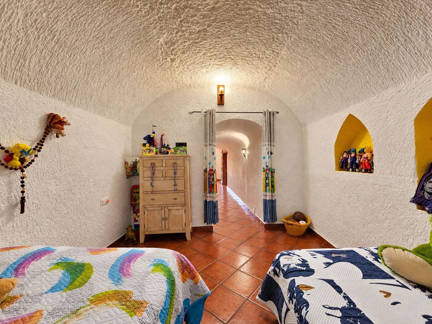 5 bedroom Finca/Country House for sale in Guadix with pool garage - € 445,000 (Ref: 10184105)