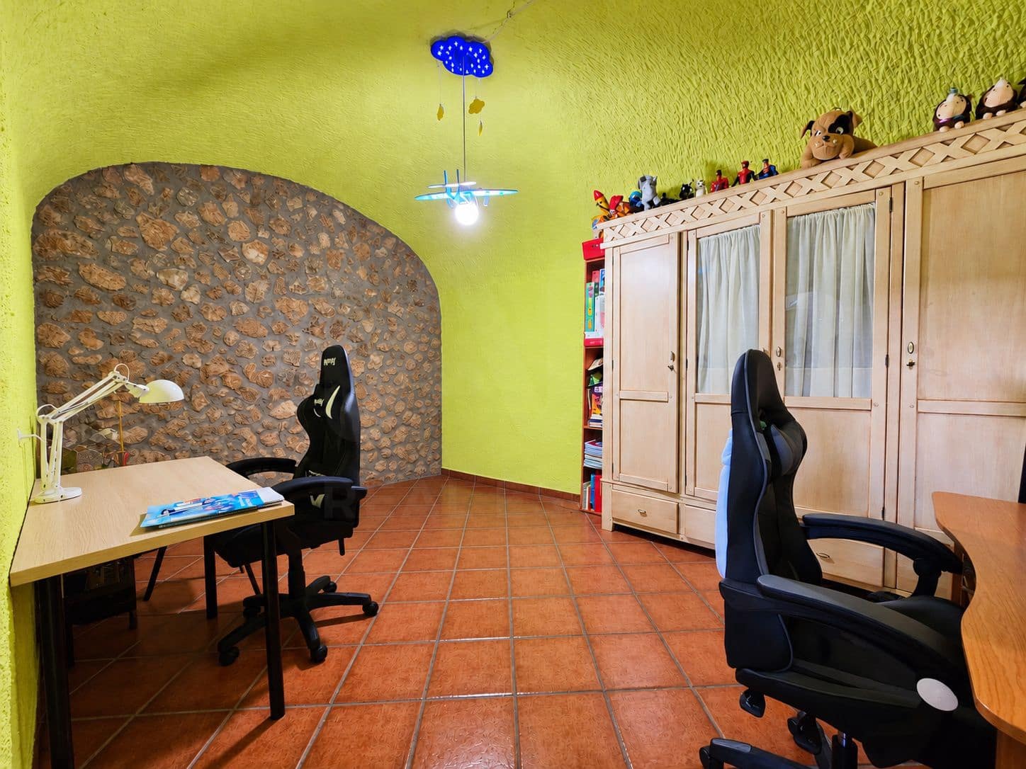 5 bedroom Finca/Country House for sale in Guadix with pool garage - € 445,000 (Ref: 10184105)