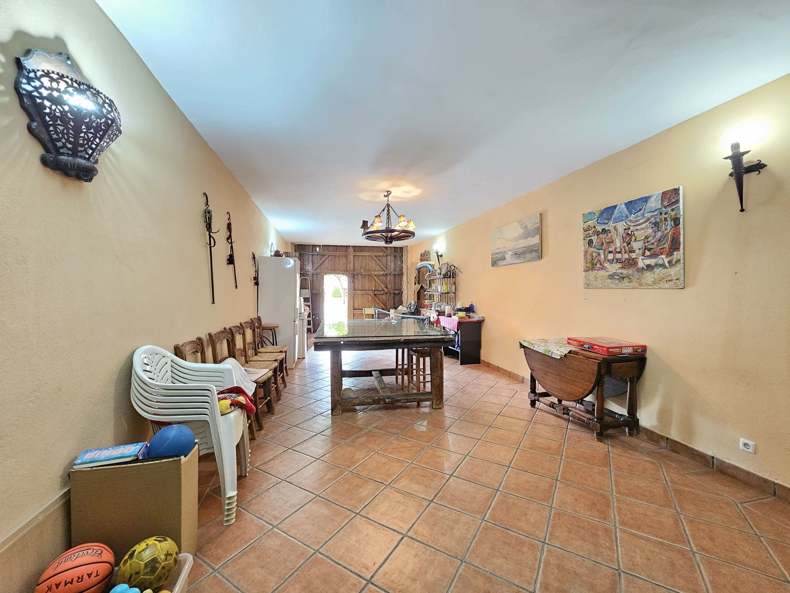 5 bedroom Finca/Country House for sale in Guadix with pool garage - € 445,000 (Ref: 10184105)