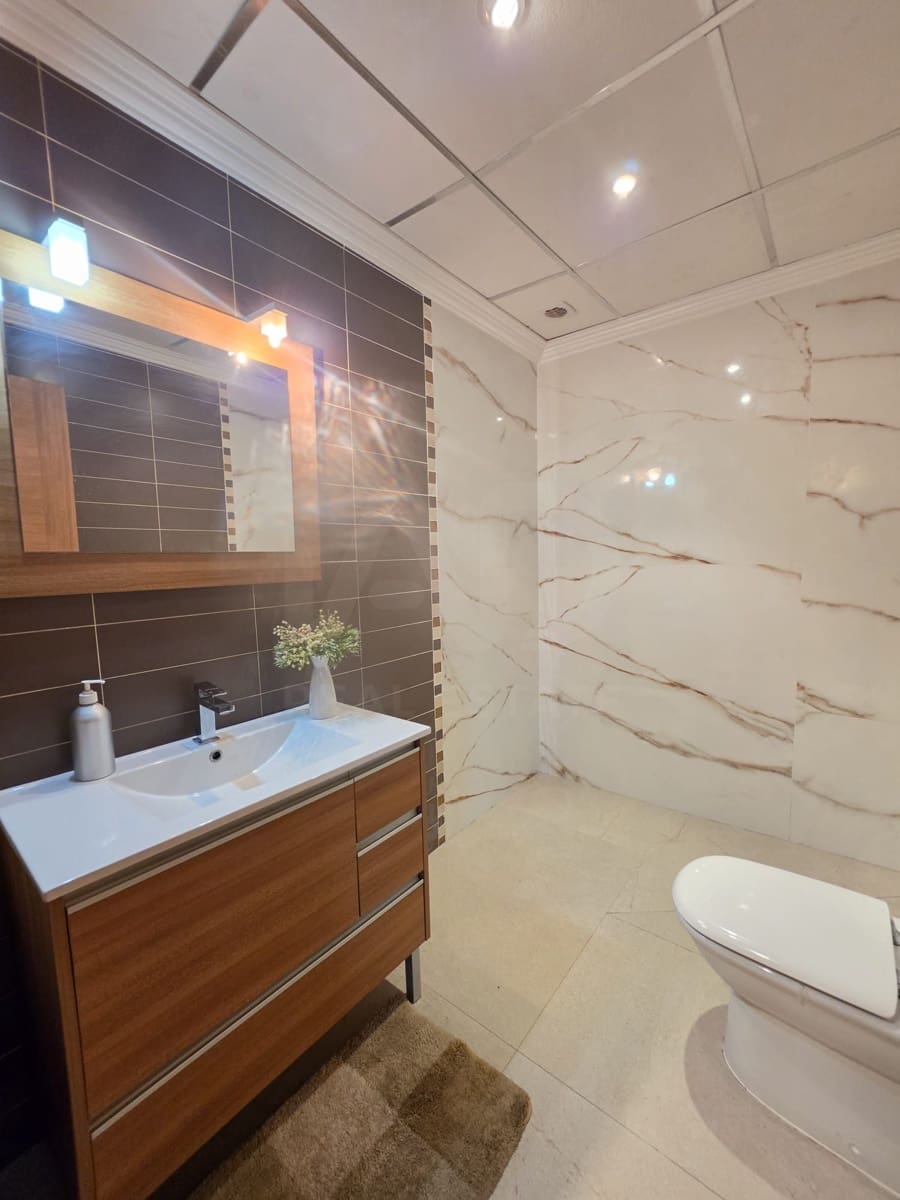 Hus til salgs i El Raal med garasje - € 424 200 (Ref: 10184108)