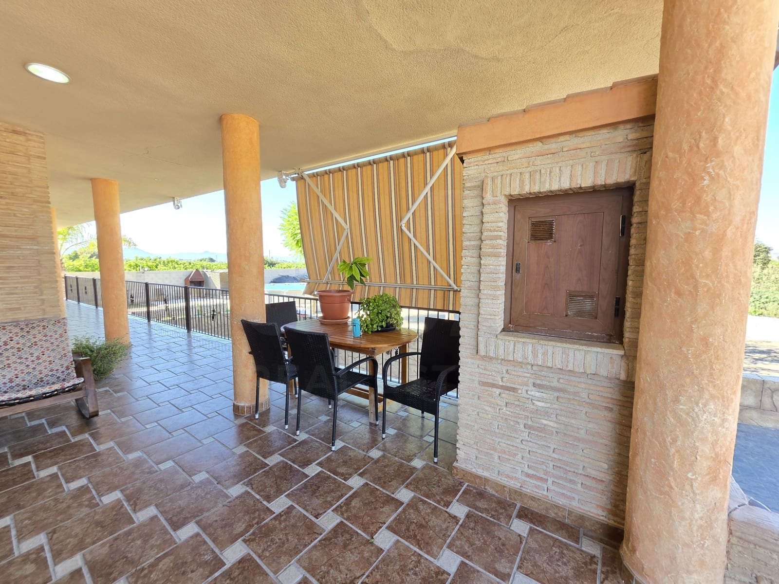 Hus til salgs i El Raal med garasje - € 424 200 (Ref: 10184108)